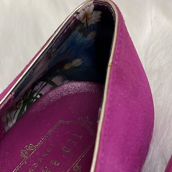Ted Baker London Suede Flats Fuchsia Gold Size 8.5 Bin 17 - Picture 6 of 11